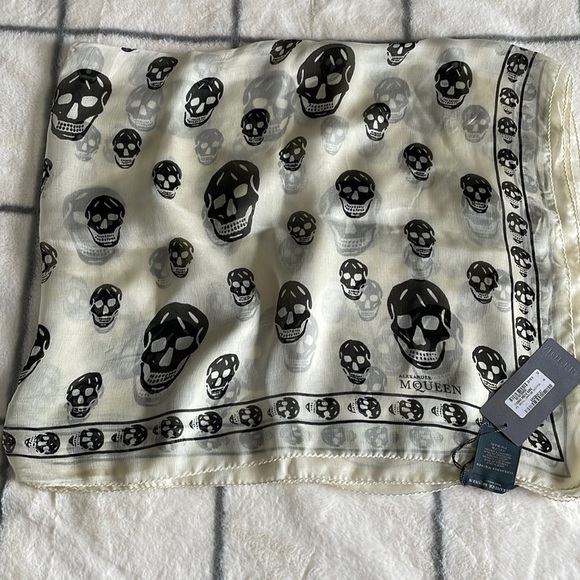 Alexander McQueen Accessories - Brand new with tag Alexander McQueen skull chiffon scarf